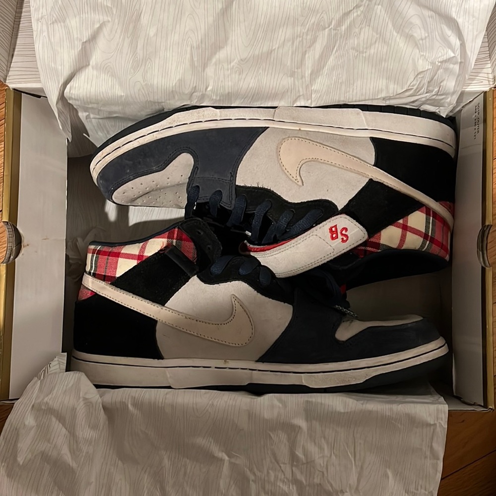 Nike dunk mid elite sb “goofy boy” size 11 - very good condition